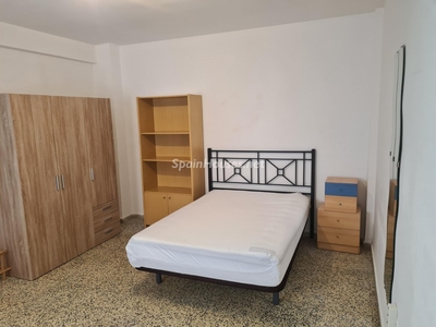 Flat to rent in Plaza de Toros-Doctores-San Lázaro, Granada -