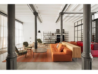Ground floor flat to rent in Fort Pienc, Barcelona -