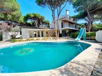 Casa en venta en Castelldefels