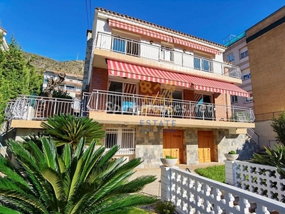 Casa en venta en Castelldefels