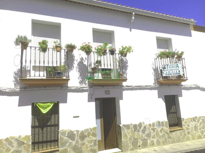House for sale in Fuentes de León