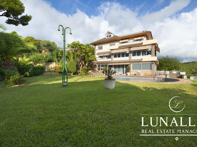 Casa en venta en Montmar, Castelldefels