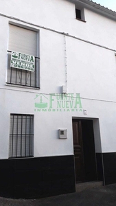 House for sale in Segura de León