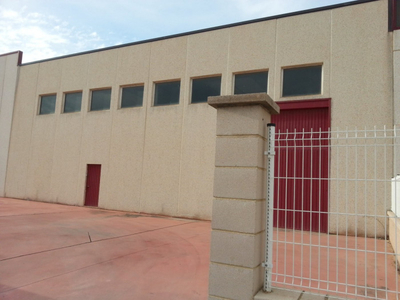 Industrial-unit for sale in Bellvei