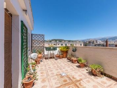 Penthouse flat for sale in Camino de Ronda, Granada