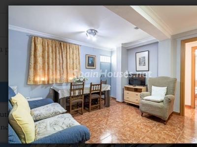 Penthouse flat for sale in Centro-Sagrario, Granada