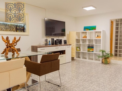 Piso precioso piso amplio y luminoso! en La Llàntia Mataró