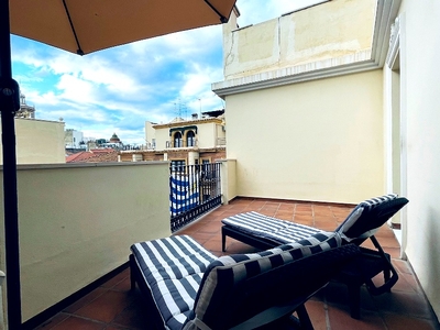 Private Room With Terrace In Malaga Historical Center