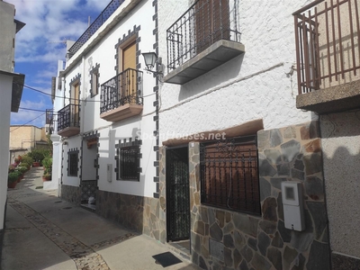 Casa adosada en venta en Cáñar