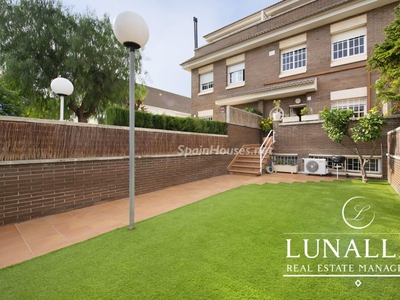Terraced house for sale in La Pineda, Castelldefels