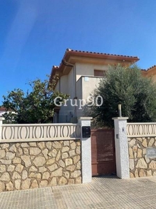 Terraced house for sale in Tarragona