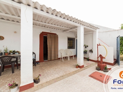 Venta de casa en Periurbano - Alcolea, Sta Cruz, Villarubia, Trassierra (Córdoba)