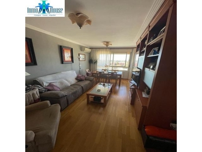 APARTAMENTO VENTA ZONA UNIVERSIDAD.