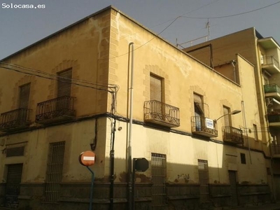 Casa de Pueblo en Venta en Novelda, Alicante