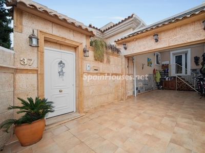 Casa independiente en venta en Los Balcones - Los Altos del Edén, Torrevieja