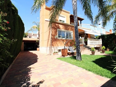 Chalet en venta en Valverde, Elche