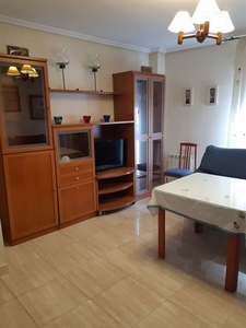Piso en alquiler en Andújar de 1 habitación con muebles y aire acondicionado