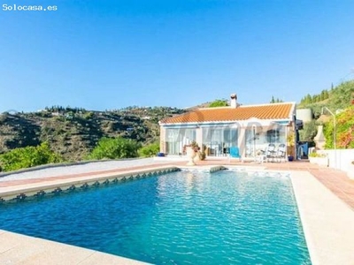 villa en Venta en Cómpeta