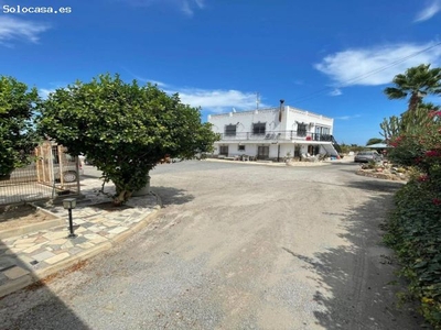 Villa en Venta en La Marina, Alicante