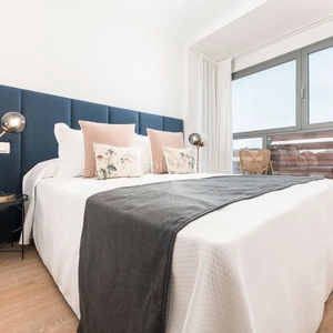 Alquiler apartamento moderno de un dormitorio cerca en Madrid