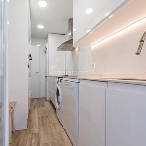Alquiler apartamento moderno y acogedor apartamento en bernabéu en Madrid