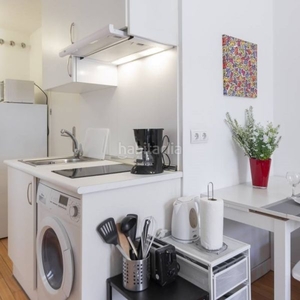 Alquiler apartamento precioso apartamento en el barrio más tranquilo . en Madrid