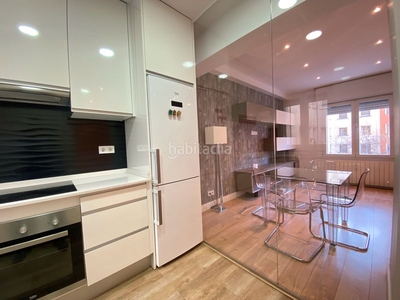 Alquiler piso con 3 habitaciones amueblado con aire acondicionado en Madrid