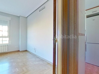 Alquiler piso disponibilidad inmediata en Ensanche de Vallecas-La Gavia Madrid