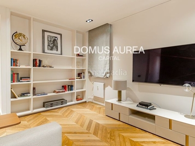 Alquiler piso en alquiler con 205 m2, 3 habitaciones ascensor, amueblado, aire acondicionado y calefacción individual. en Madrid