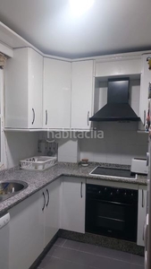 Alquiler piso en calle lamprea 8 piso con 3 habitaciones amueblado con aire acondicionado en Sevilla