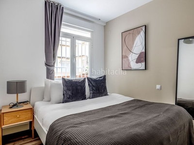 Alquiler piso en plaza de los mostenses 7 empieza a vivir desde tu llegada a con este apartamento de dos dormitorios cómodo blueground. en Madrid