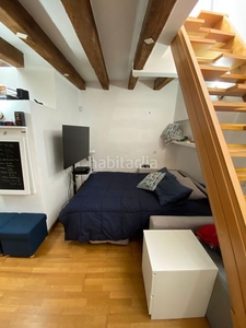 Alquiler piso espectacular estudio con terraza privada en Barcelona