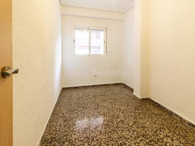 Alquiler piso propiedad en alquiler reformada sin amueblar en Valencia