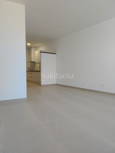 Alquiler piso : ¡¡se alquila magnífico piso a estrenar en la preciosa zona de el limonar, !! en Málaga