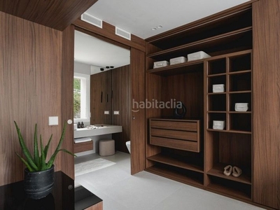 Apartamento con 2 habitaciones con parking, piscina y calefacción en Benahavís