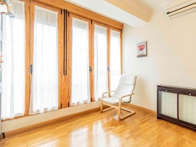 Apartamento en donostiarra apartamento con 3 habitaciones amueblado con ascensor, calefacción y aire acondicionado en Madrid