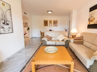 Apartamento espectacular apartamento en san pedro de alcántara en segunda linea de la playa en Marbella