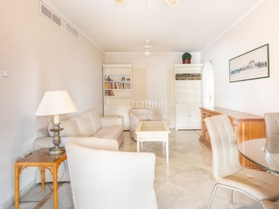 Apartamento gran oportunidad de piso de 1 dormitorio en locrimar! en Marbella