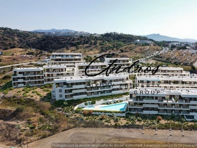 Apartamento nuevo apartamento moderno con terraza, vistas, en venta en en Estepona