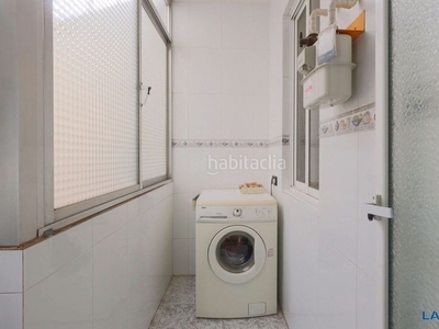 Ático con 3 habitaciones con ascensor y calefacción en Hospitalet de Llobregat (L´)