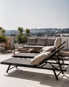 Casa adosada con 4 habitaciones con piscina, calefacción y vistas a la montaña en Marbella