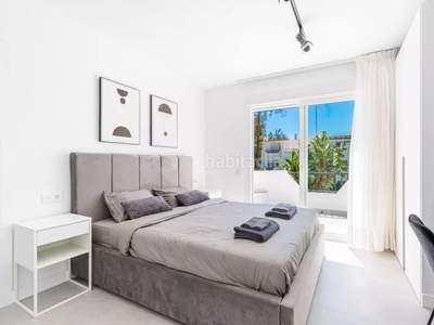Casa adosada encantadora casa adosada con 4 dormitorios en nueva andalucía, , costa del sol. en Marbella