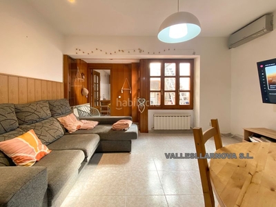 Casa pareada unifamiliar con terraza en Parets del Vallès