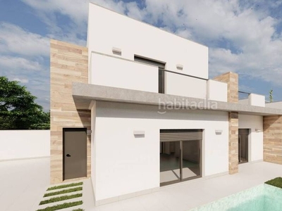 Chalet villas 172m2 parcela, 75m2 vivienda, 2 dormitorios, 2 baños, piscina, solarium, roldán. en Torre - Pacheco