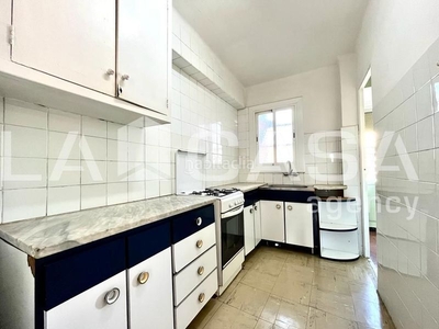 Piso ¡amplio piso - ideal primera vivienda! +info: +34 691.186.446 thabata m. en Barcelona