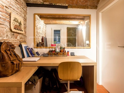 Piso andor home les ofrece esta espectacular vivienda en calle sant climent en Barcelona