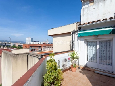 Piso ático duplex con 2 terrazas muy grandes en Porta Barcelona