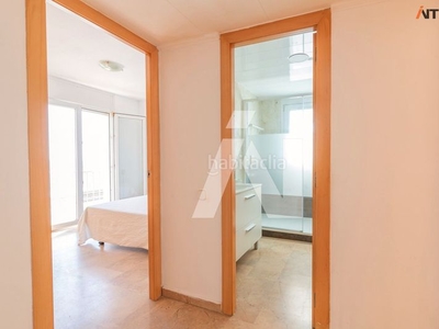 Piso con 2 habitaciones con ascensor, calefacción, aire acondicionado y vistas al mar en Vilassar de Mar