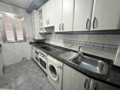 Piso con 2 habitaciones con calefacción y aire acondicionado en Leganés