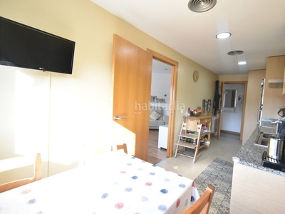 Piso con 3 habitaciones con ascensor, parking, calefacción y aire acondicionado en Sarrià de Ter